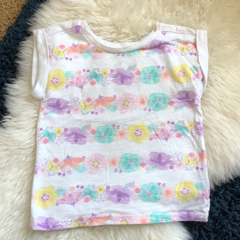 Cherokee floral tee